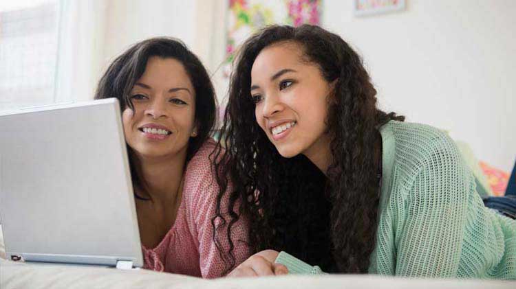 Mother and daughter applying for college scholarships together